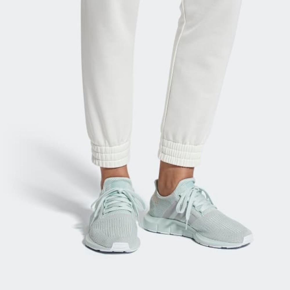 🏃🏼‍♀️💨ADIDAS SWIFT RUN🏃🏼‍♀️💨